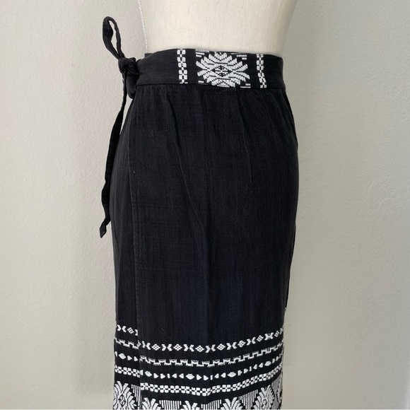 VINTAGE WOVEN COTTON EMBROIDERED MAXI MIDI WRAP SKIRT - Picture 2 of 11